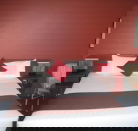 Parkway Motel - Palm Beach Accommodation