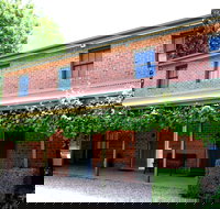 Wagga Riverside Apartments - Palm Beach Accommodation