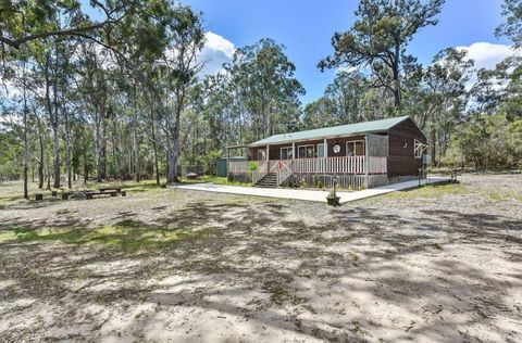 Wallaby Cottage - Palm Beach Accommodation 2