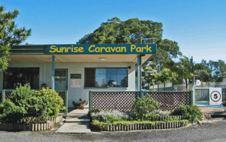 Sunrise Caravan Park - Palm Beach Accommodation