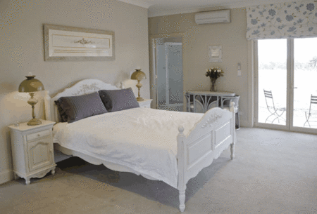 Myan Breezes Guesthouse - Palm Beach Accommodation