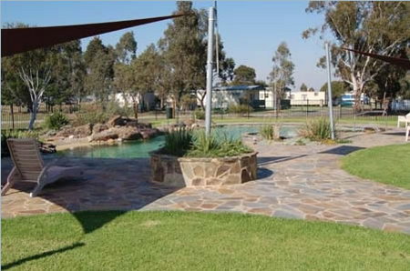 Apollo Gardens Caravan Park - Palm Beach Accommodation 3
