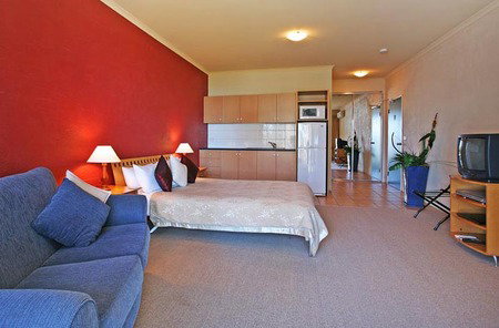 Shepherds Rest - Palm Beach Accommodation 5