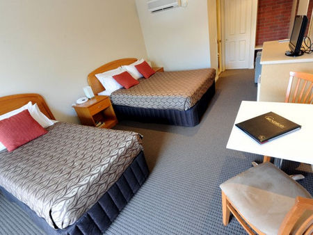 Alexandra Place - Palm Beach Accommodation 1