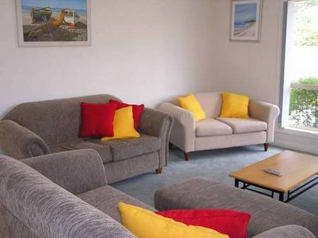 Wyndham On Cowes - Palm Beach Accommodation 2