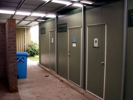 Sale Showground Caravan And Motorhome Park - Palm Beach Accommodation 4