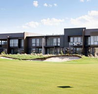 Golf Retreats Torquay - Palm Beach Accommodation