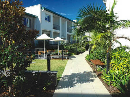 Medina Classic Chippendale - Palm Beach Accommodation 0