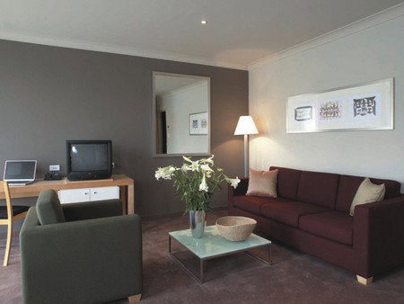 Medina Classic Chippendale - Palm Beach Accommodation 3