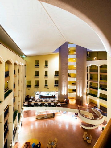 Holiday Inn Old Sydney - Palm Beach Accommodation 3
