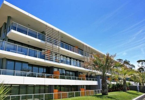 Lorne Chalet - Palm Beach Accommodation 0