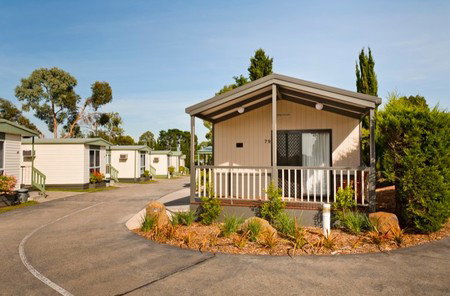 Airport Tourist Village Melbourne - Palm Beach Accommodation 0