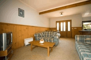 Banjo’s All Seasons Accommodation - Palm Beach Accommodation 2