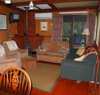 Lyle Hill Accommodation - Palm Beach Accommodation