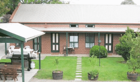 Mansfield Travellers Lodge - Palm Beach Accommodation