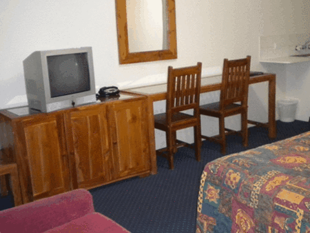 Bunbury Motel and Serviced Apartments - Palm Beach Accommodation