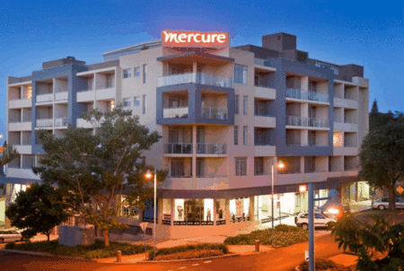 Mercure Centro Hotel - Palm Beach Accommodation