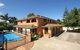 Airlie Court Holiday Apartments - thumb 0