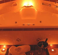 Anglesea Overboard Seaside Cottage - Palm Beach Accommodation
