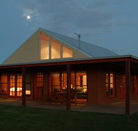 Little Bunda Cottages - Palm Beach Accommodation