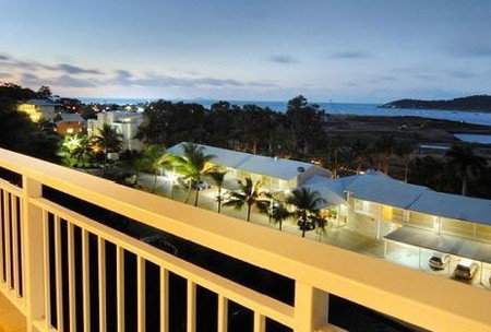 Coral Sea Vista Apartments - Palm Beach Accommodation 0