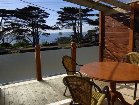 Black Dolphin Townhouse And Apartment - Palm Beach Accommodation 5