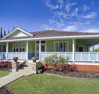 Blooms Cottage - Palm Beach Accommodation