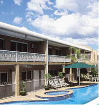 Macarthur Inn - Palm Beach Accommodation 0