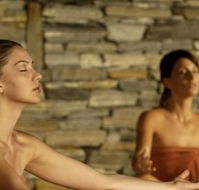 Spa Pevonia - Palm Beach Accommodation