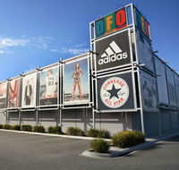 DFO Moorabbin - Palm Beach Accommodation