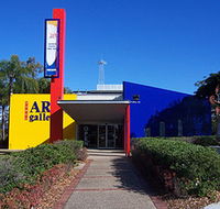 Logan Art Gallery - Palm Beach Accommodation