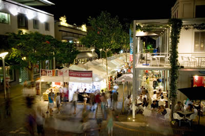 South Bank Lifestyle Market - Palm Beach Accommodation 3
