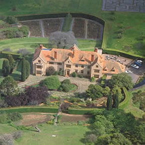 Carrick Hill - Palm Beach Accommodation 0