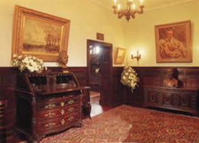 Carrick Hill - Palm Beach Accommodation 3