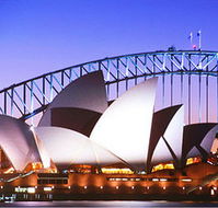 Sydney Opera House - Palm Beach Accommodation