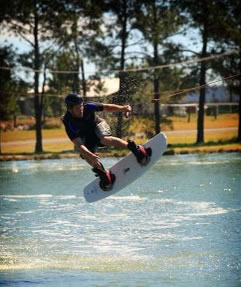 Cable Ski Logan - Palm Beach Accommodation 0