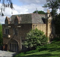 Montsalvat - Palm Beach Accommodation