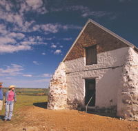 Oakabella Homestead - Palm Beach Accommodation