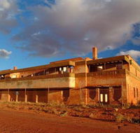 Big Bell Ghost Town - Palm Beach Accommodation