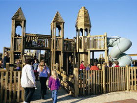 Jubilee Park Adventure Playground - Palm Beach Accommodation 0
