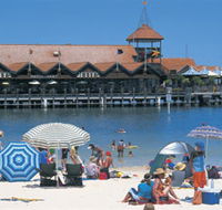 Sorrento Quay - Palm Beach Accommodation