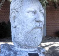 Sir John Forrest Monument - Palm Beach Accommodation