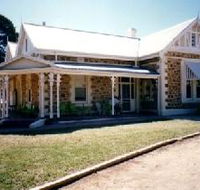 The Pines Loxton Historic House and Garden - Palm Beach Accommodation