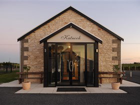 Katnook Estate - Palm Beach Accommodation 0