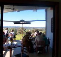Tenafeate Creek Wines - Palm Beach Accommodation