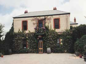 Clare Valley And The Mid North SA Palm Beach Accommodation