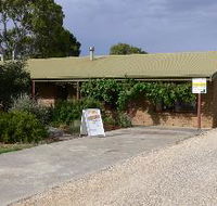Sand Drift Gallery - Palm Beach Accommodation