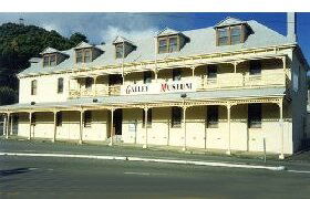  Palm Beach Accommodation