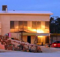 Mt Surmon Wines - Scarlattis Gallery - Palm Beach Accommodation