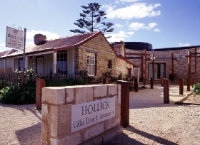 Hollick Winery And Restaurant - Palm Beach Accommodation 0